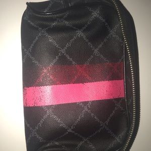 Makeup bag